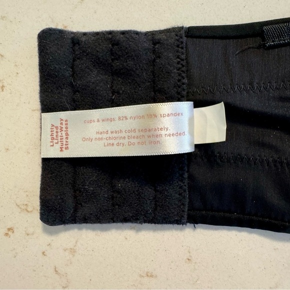 Cacique Lightly Lined Bra Black Women 42D - Picture 9 of 11